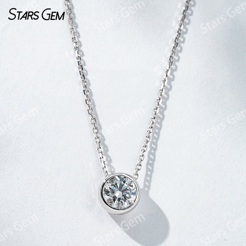 18K Gold 6.4mm 1.0ct Round Bri - Bezels Set Pendant のレビューと価格