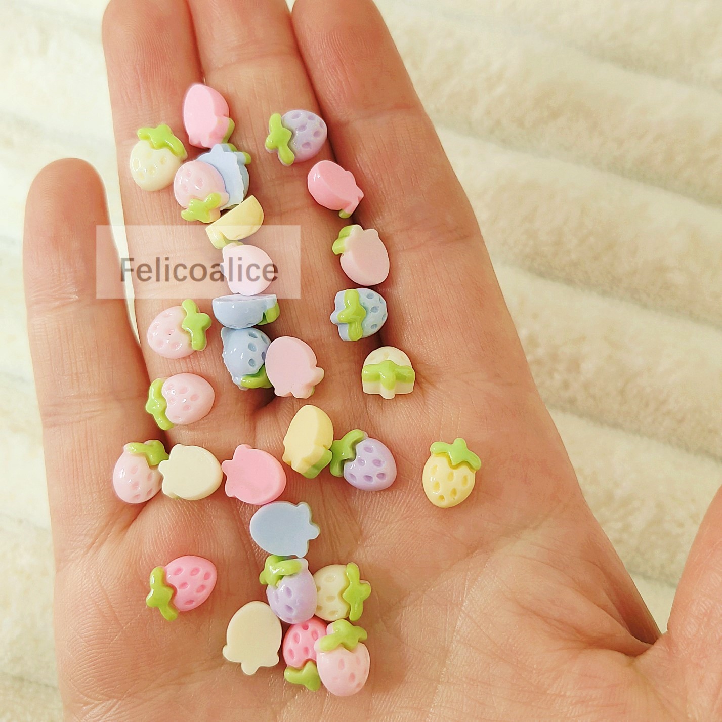30Pcs New Cute Resin Mini Smal - Flower Preservation Resin のレビューと価格