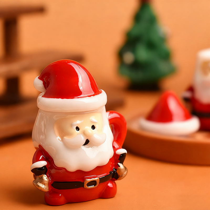 Mini Santa Teacup Ornament - R - Resin Crafts のレビューと価格