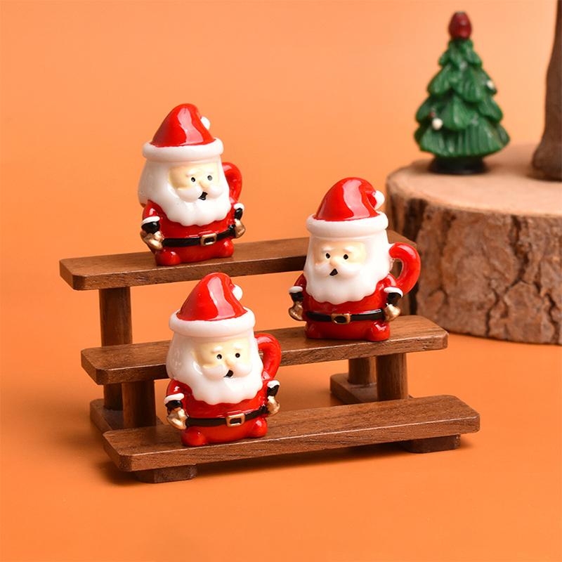 Mini Santa Teacup Ornament - R - Resin Crafts のレビューと価格