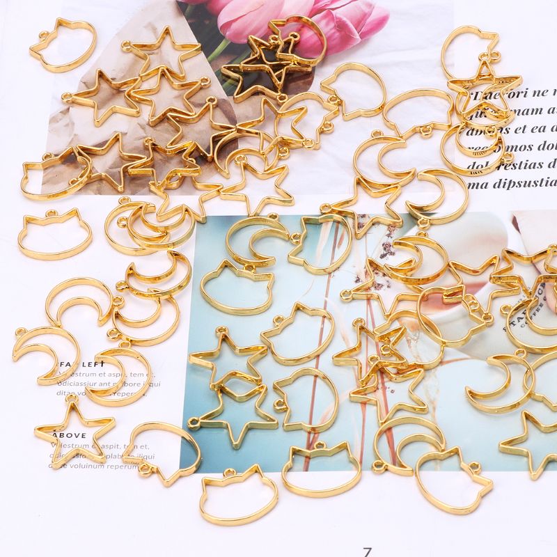 90 Pieces Mini Geometric Frame - Bezels Set Pendant のレビューと価格